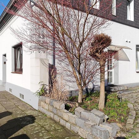 Ferienwohnung Oberhausen Alstaden Екстер'єр фото