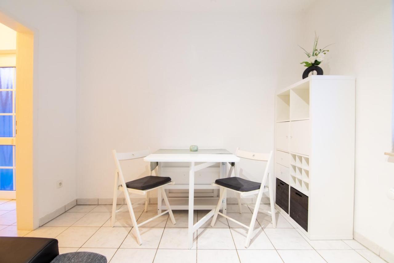 Ferienwohnung Oberhausen Alstaden Екстер'єр фото