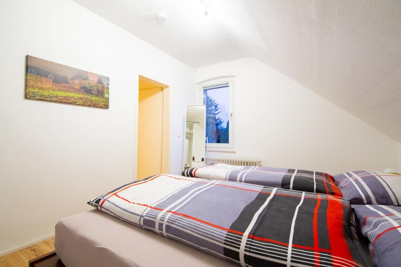Ferienwohnung Oberhausen Alstaden Екстер'єр фото