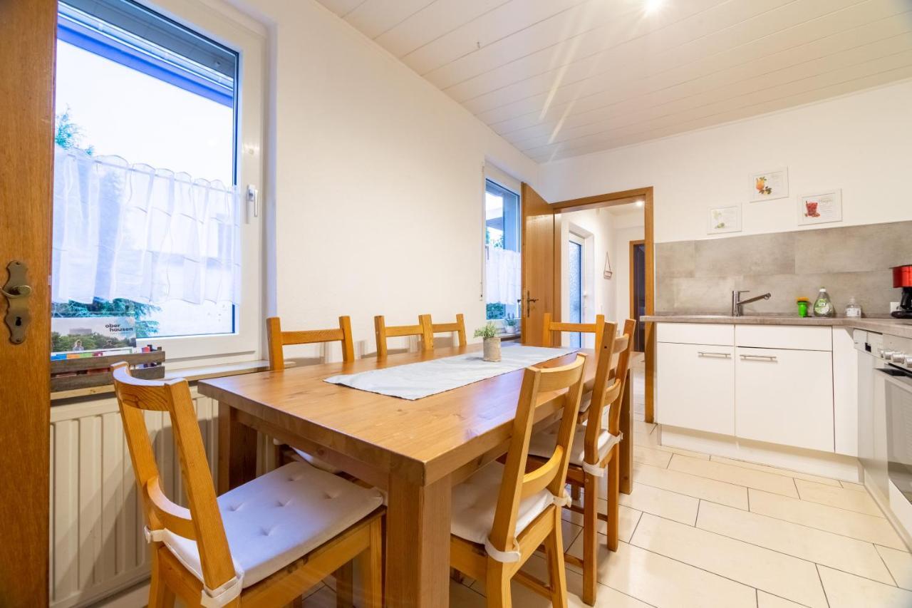Ferienwohnung Oberhausen Alstaden Екстер'єр фото