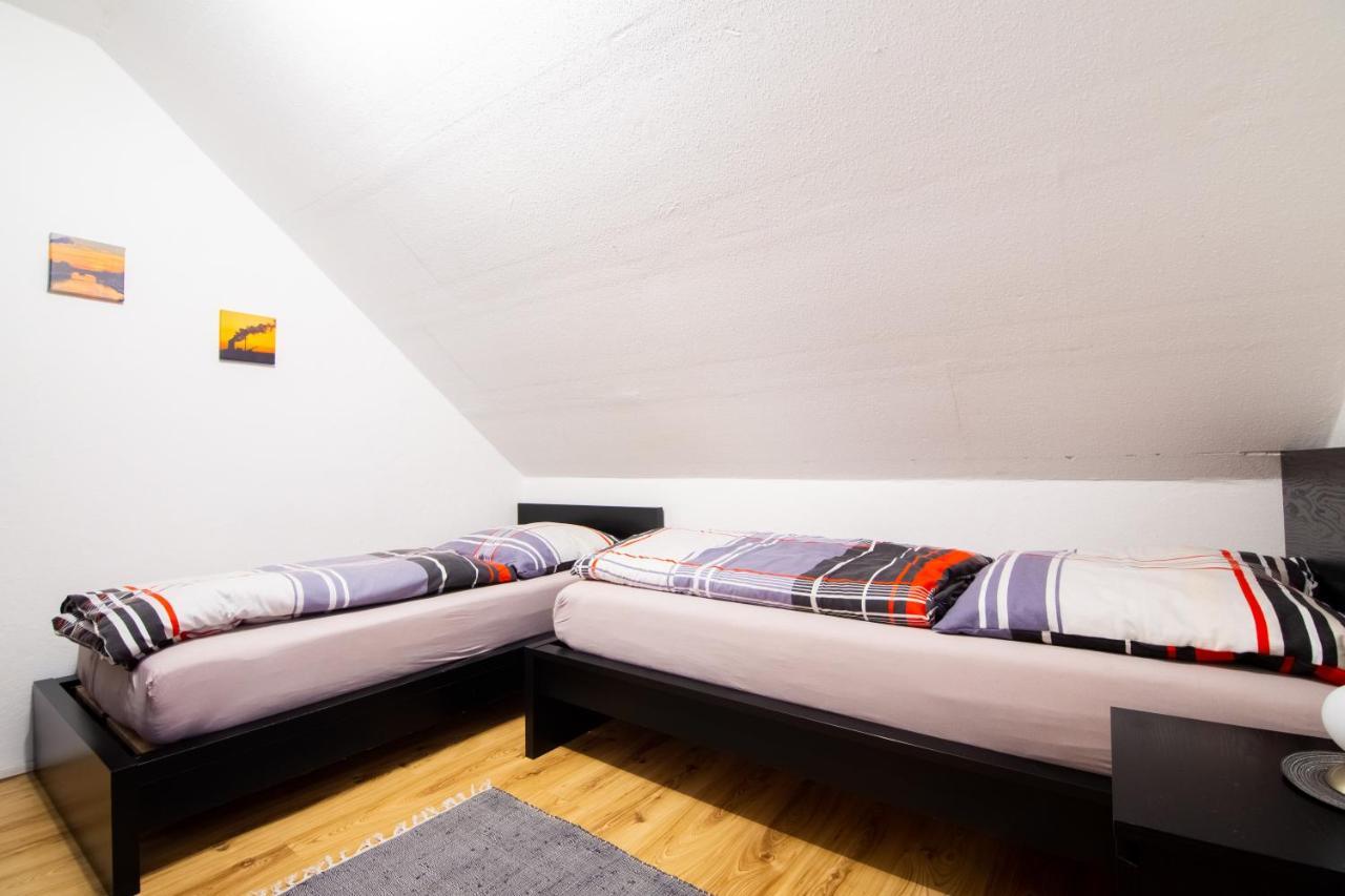 Ferienwohnung Oberhausen Alstaden Екстер'єр фото