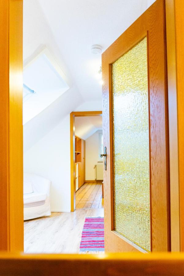 Ferienwohnung Oberhausen Alstaden Екстер'єр фото