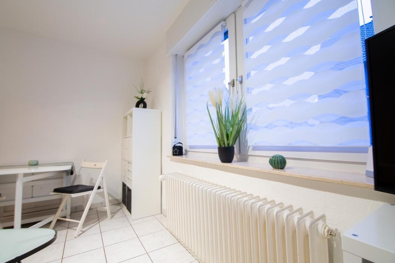 Ferienwohnung Oberhausen Alstaden Екстер'єр фото