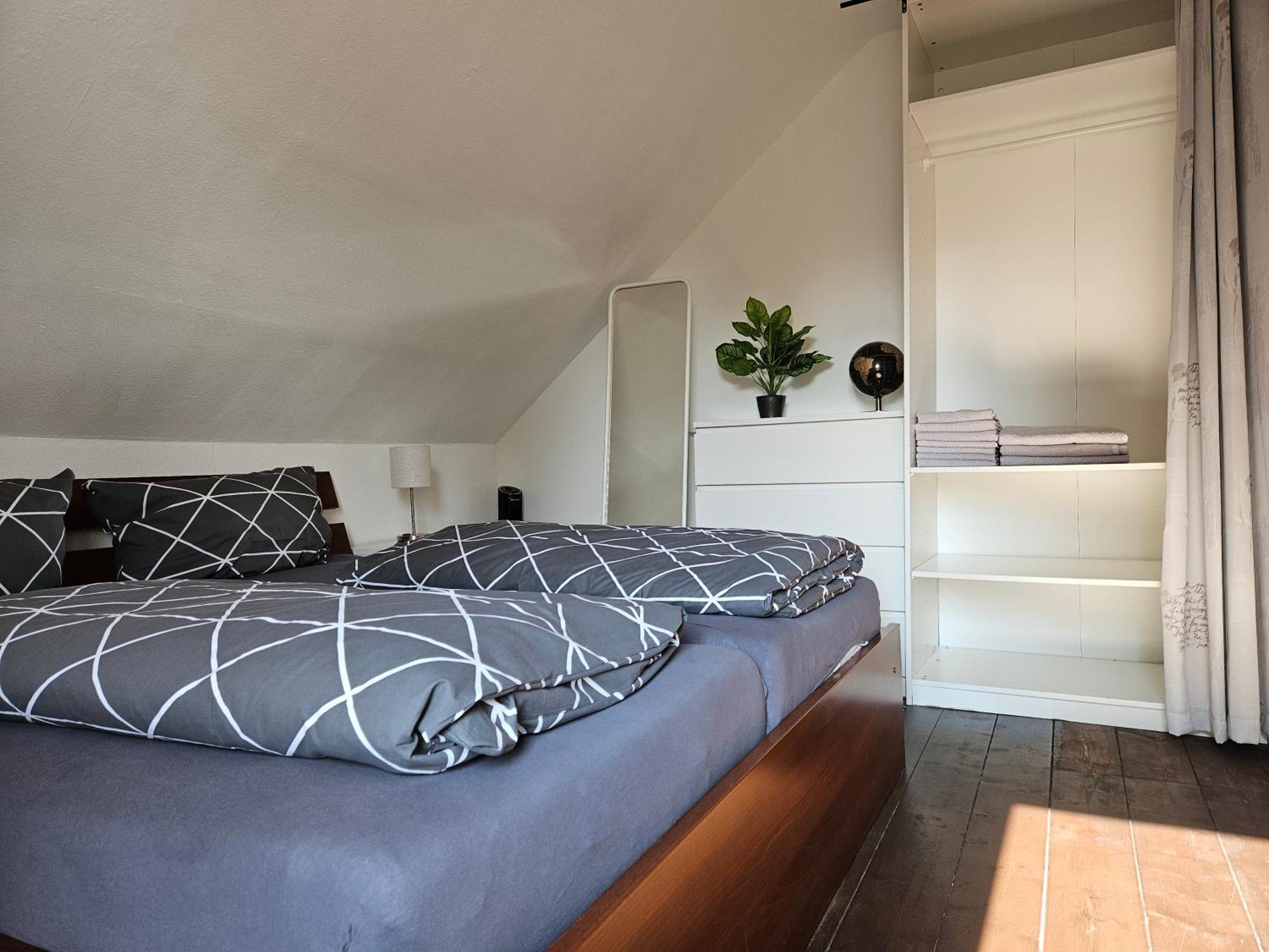 Ferienwohnung Oberhausen Alstaden Екстер'єр фото